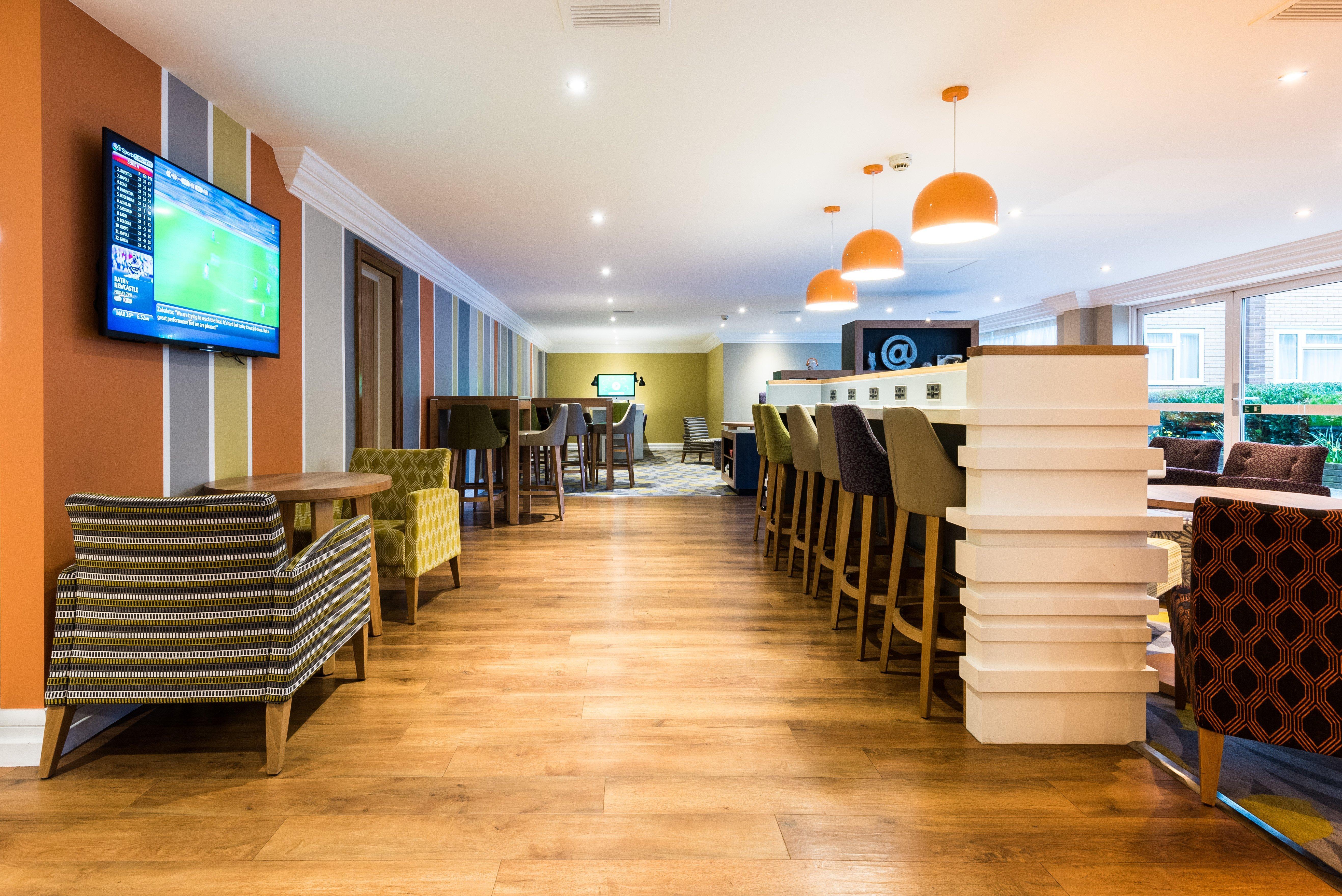 Holiday Inn Chester South By Ihg Exterior photo