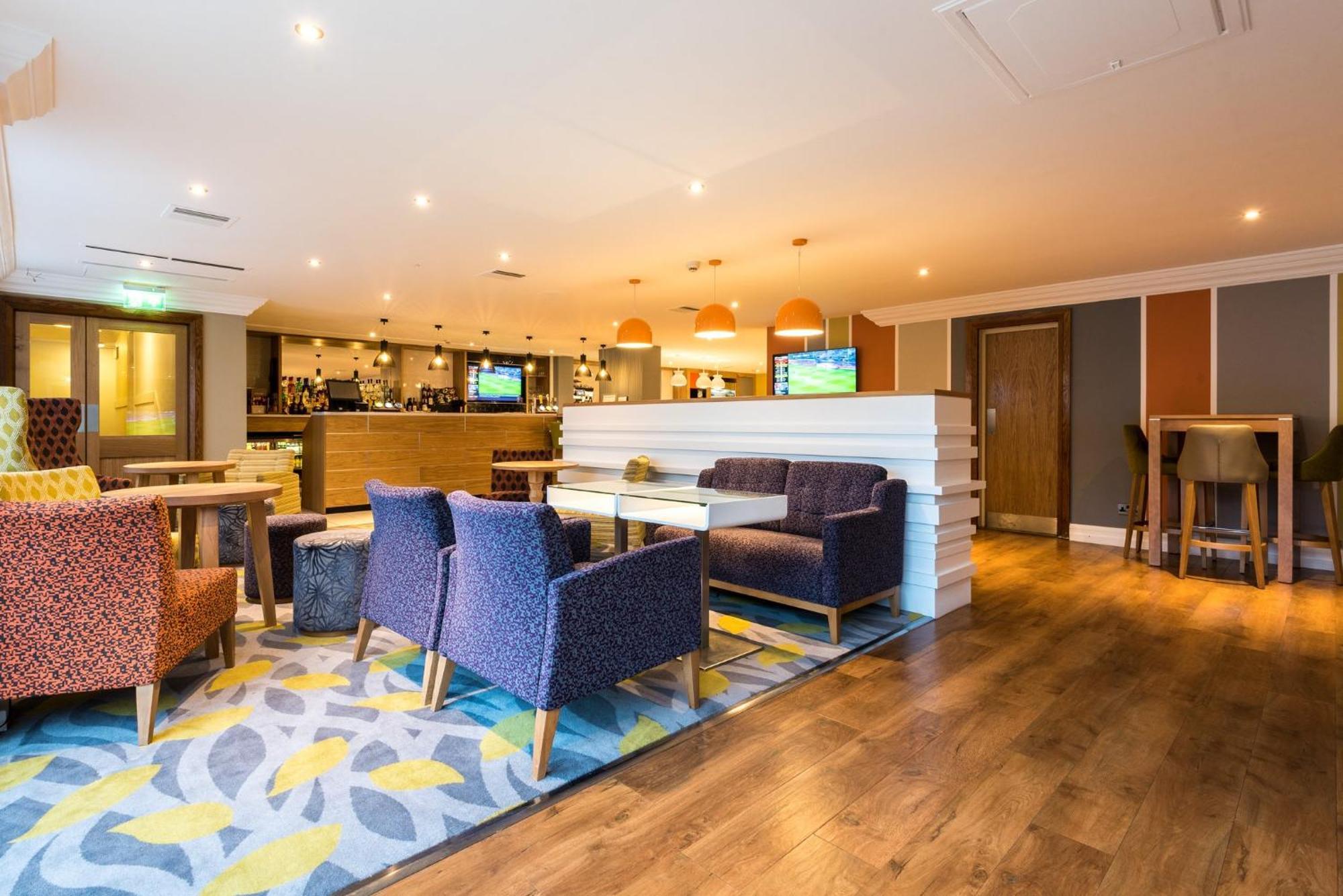 Holiday Inn Chester South By Ihg Exterior photo